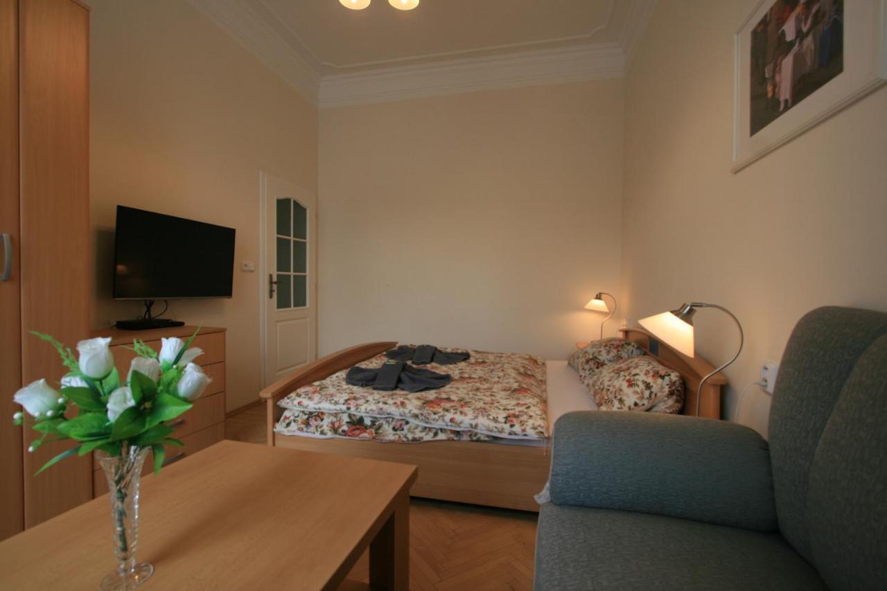 Apartment No. 4B I.P.Pavlova 32 Karlovy Vary Dış mekan fotoğraf